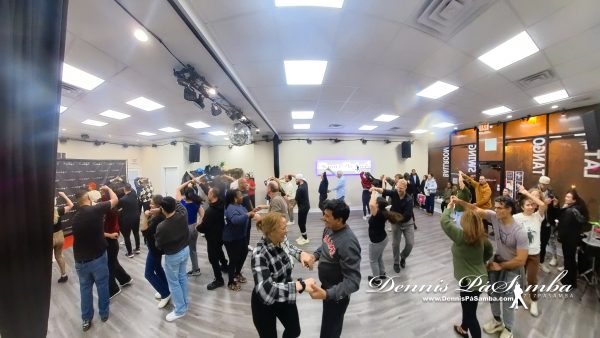 chicago Dennispasamb.com / Text or Call (717) PASAMBA Private Dance and Group dance Lessons