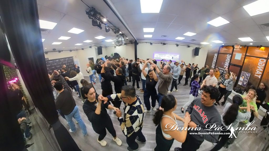 Salsa Bachata Cumbia Chicago Dance Lessons