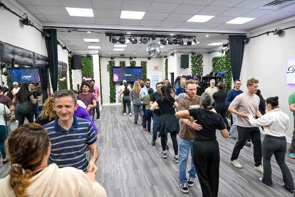 Salsa Bachata Dance Class In chicago Dennispasamb.com / Text or Call (717) PASAMBA Private Dance and Group dance Lessons