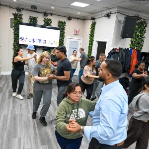 Salsa Bachata Cumbia Zouk KiZomba Dance Class In chicago Dennispasamb.com / Text or Call (717) PASAMBA Private Dance and Group dance Lessons